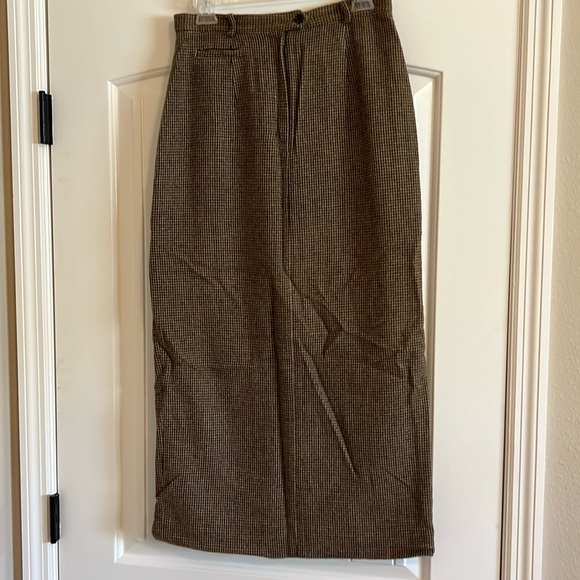 Lauren Ralph Lauren Dresses & Skirts - Lauren Ralph Lauren wool pencil skirt